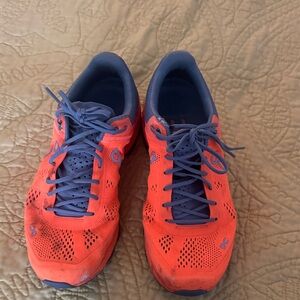 On Running Kids Sneakers in Orange and Blue